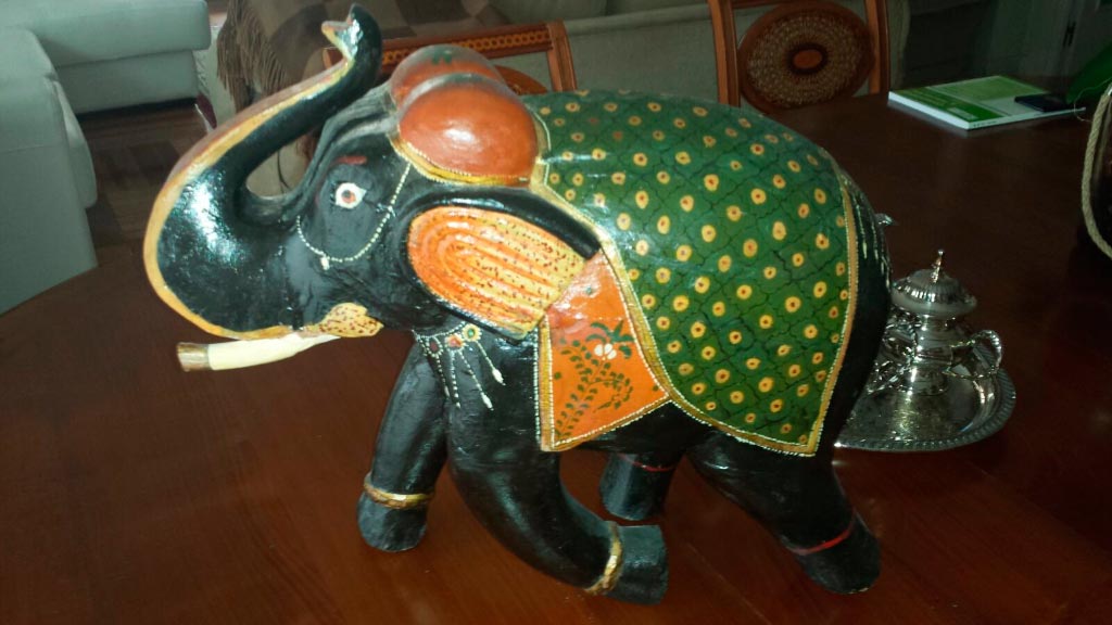 Elefante Indio - Taller Estuco
